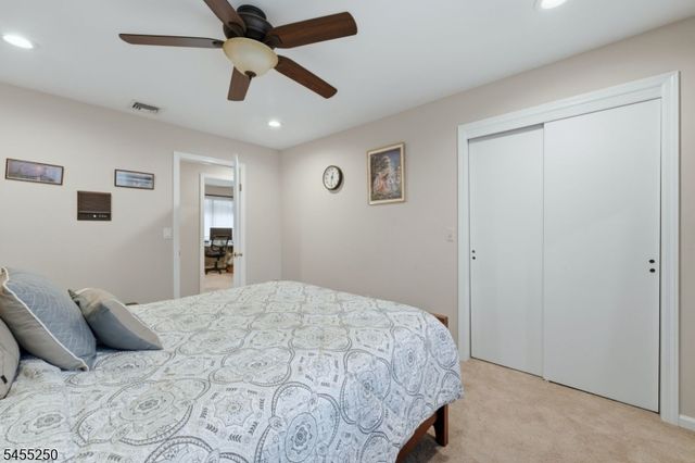 41 Florham Rd, Parsippany-troy Hills Twp., NJ 07054