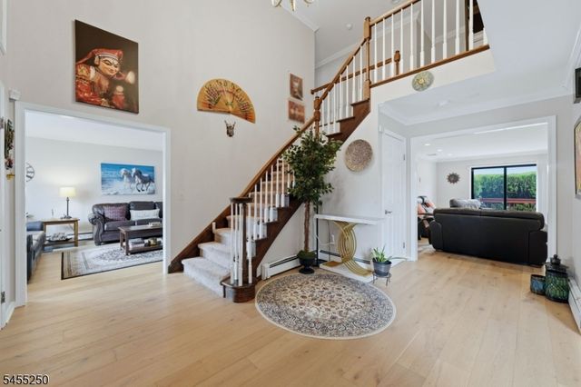 41 Florham Rd, Parsippany-troy Hills Twp., NJ 07054