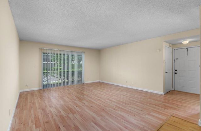 707 Gardens Drive 101, Pompano Beach, FL 33069