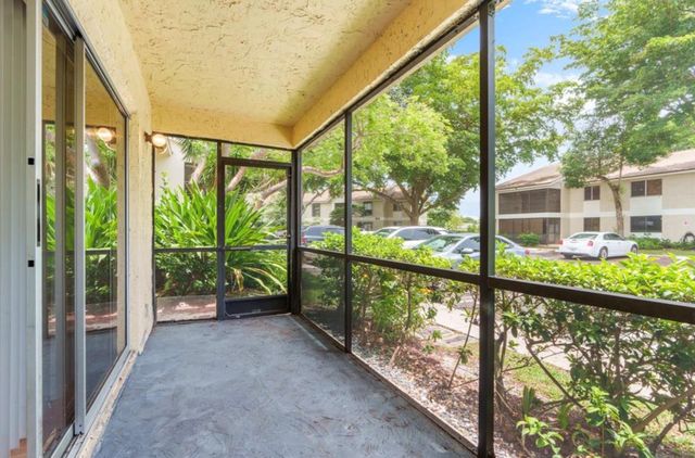 707 Gardens Drive 101, Pompano Beach, FL 33069