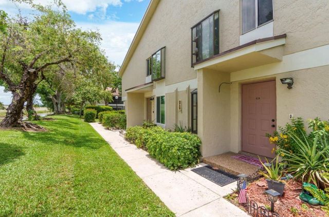707 Gardens Drive 101, Pompano Beach, FL 33069