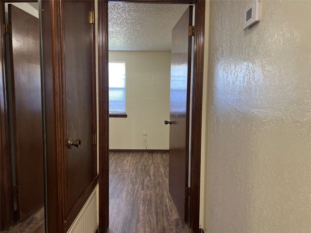 8408 S Brookline Avenue, Oklahoma City, OK 73159