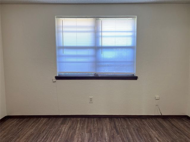 8408 S Brookline Avenue, Oklahoma City, OK 73159