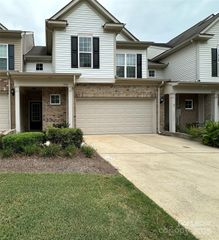 6516 Portland Rose Lane, Charlotte, NC 28210