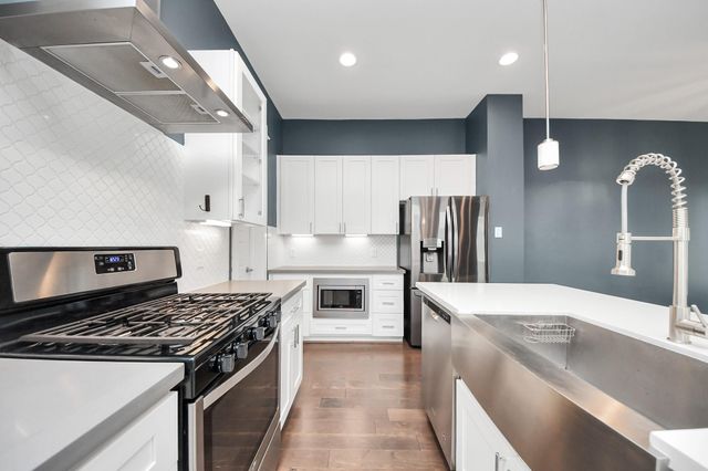 1411 Boswell Street, Houston, TX 77009