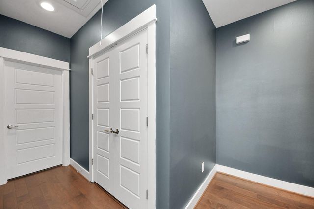 1411 Boswell Street, Houston, TX 77009