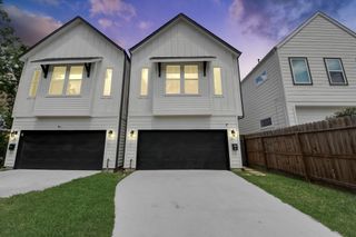1411 Boswell Street, Houston, TX 77009