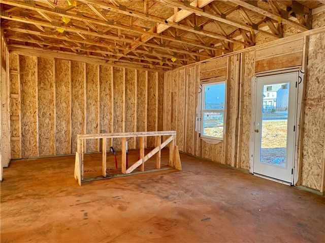 5525 Coalie Trace, Flowery Branch, GA 30542