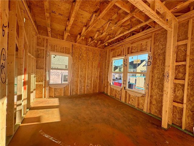 5525 Coalie Trace, Flowery Branch, GA 30542