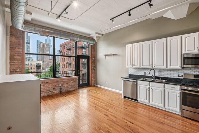 1601 S Michigan Avenue 405, Chicago, IL 60616