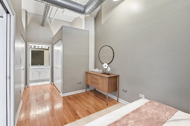 1601 S Michigan Avenue 405, Chicago, IL 60616