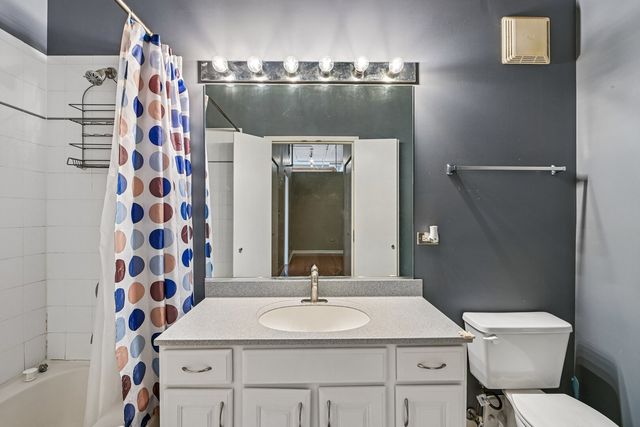 1601 S Michigan Avenue 405, Chicago, IL 60616