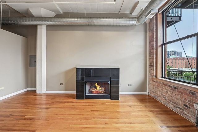 1601 S Michigan Avenue 405, Chicago, IL 60616