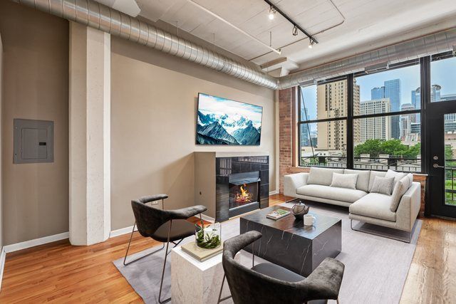 1601 S Michigan Avenue 405, Chicago, IL 60616