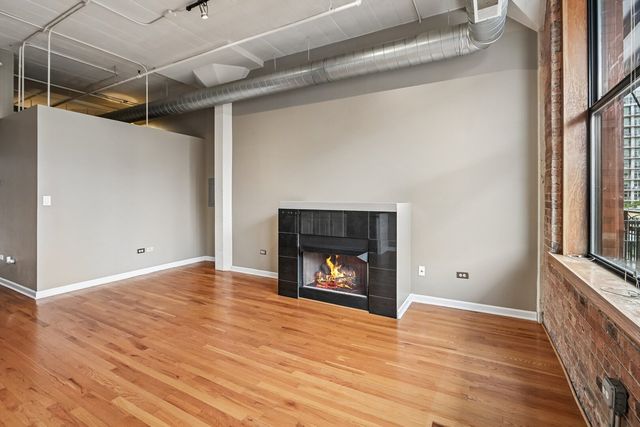 1601 S Michigan Avenue 405, Chicago, IL 60616