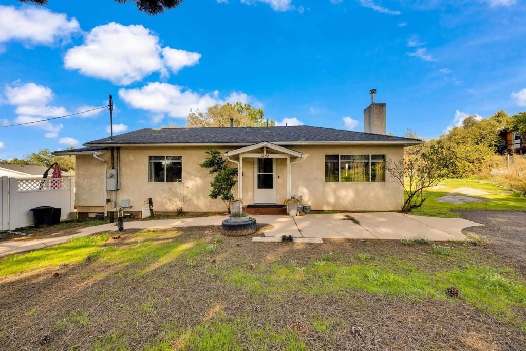 Image 75 of property listing at 1242 Marshall Rd, Alpine, CA 91901