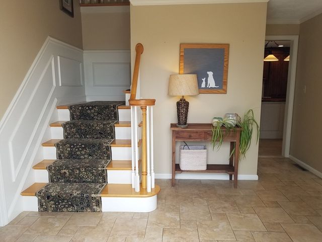 21 Julia Connors Drive, Burlington, MA 01803