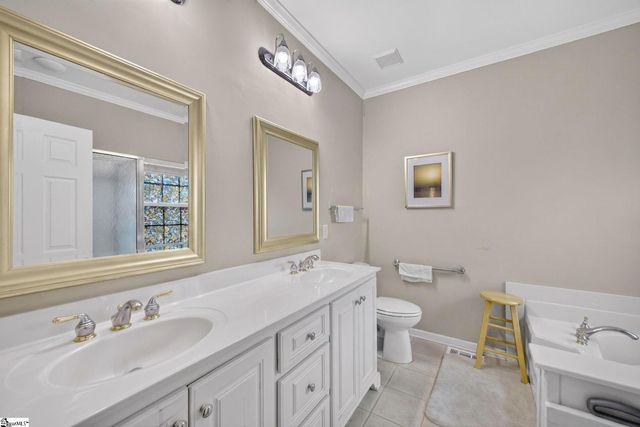 17 Suffolk Downs Way, Greenville, SC 29615