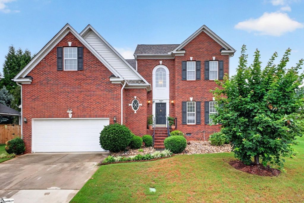 17 Suffolk Downs Way, Greenville, SC 29615