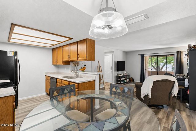 2146 W ISABELLA Avenue 215, Mesa, AZ 85202