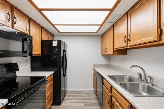 2146 W ISABELLA Avenue 215, Mesa, AZ 85202