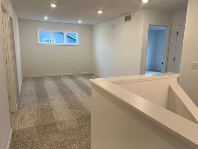 7460 Lotus Lane, Lino Lakes, MN 55038