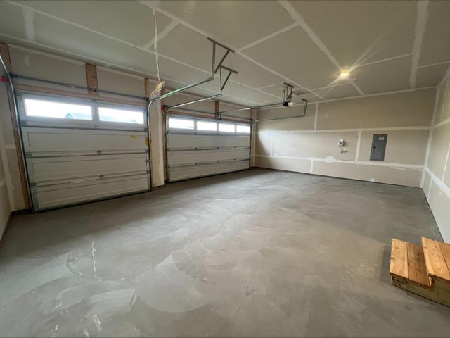 7460 Lotus Lane, Lino Lakes, MN 55038