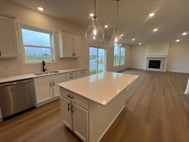 7460 Lotus Lane, Lino Lakes, MN 55038