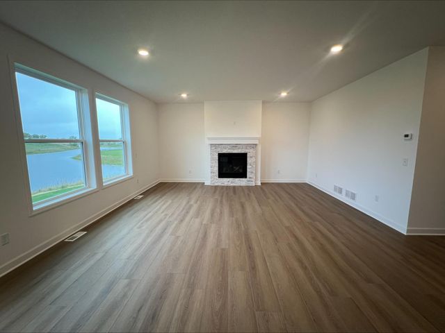7460 Lotus Lane, Lino Lakes, MN 55038