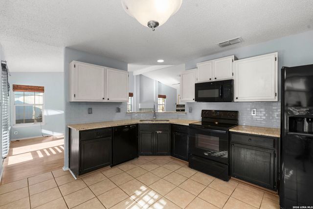 8327 Terra Ferna, San Antonio, TX 78251