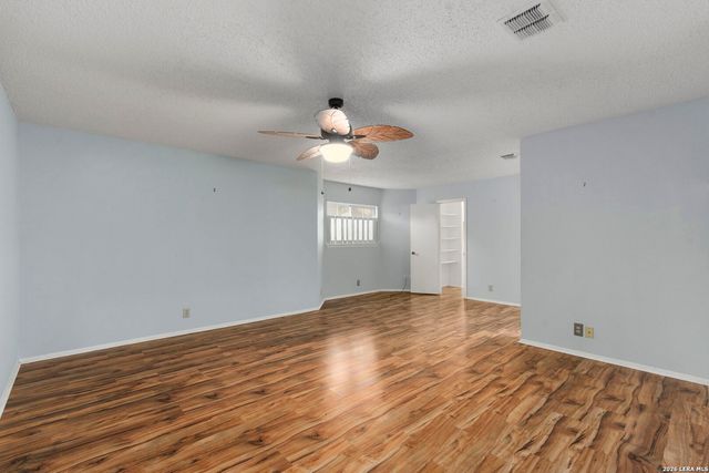 8327 Terra Ferna, San Antonio, TX 78251