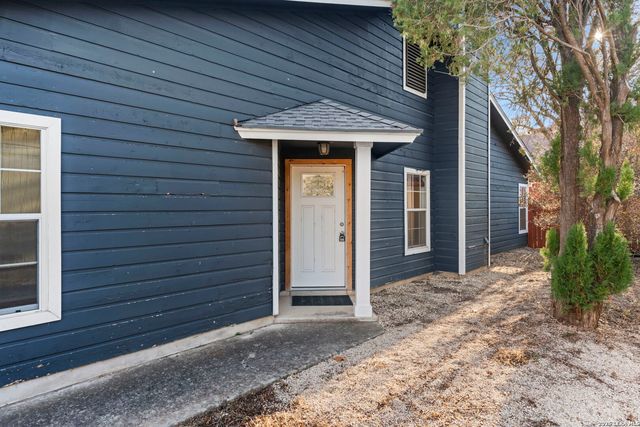 8327 Terra Ferna, San Antonio, TX 78251