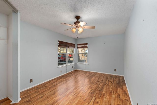 8327 Terra Ferna, San Antonio, TX 78251