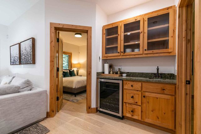 7069 9th Avenue B, Tahoma, CA 96142