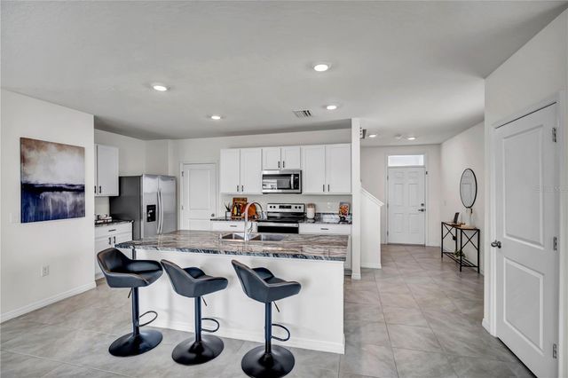 32606 CANYONLANDS DRIVE, Wesley Chapel, FL 33543