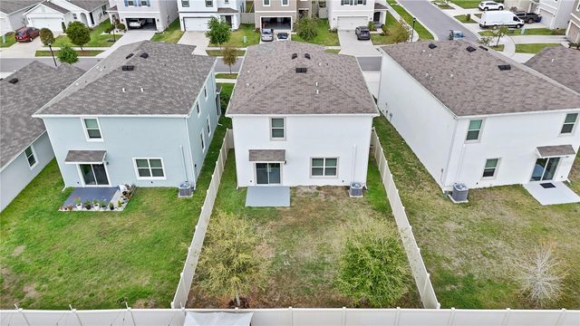 32606 CANYONLANDS DRIVE, Wesley Chapel, FL 33543