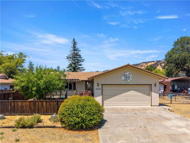 12855 Island, Clearlake Oaks, CA 95423