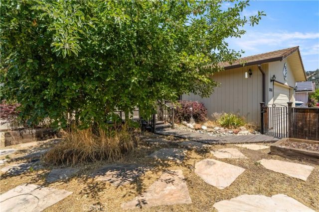 12855 Island, Clearlake Oaks, CA 95423