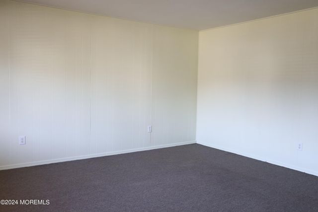 814 Laurel Street, Lakehurst, NJ 08733