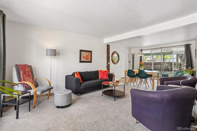 1666 W Sterne Parkway, Littleton, CO 80120