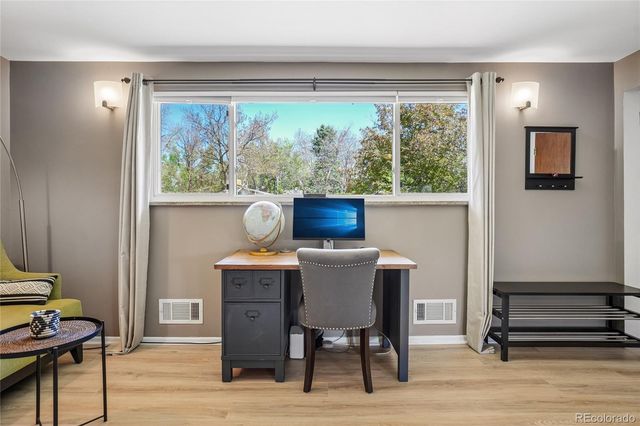 1666 W Sterne Parkway, Littleton, CO 80120