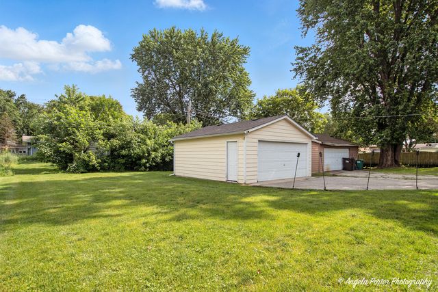 4420 Clearview Drive, Mchenry, IL 60050