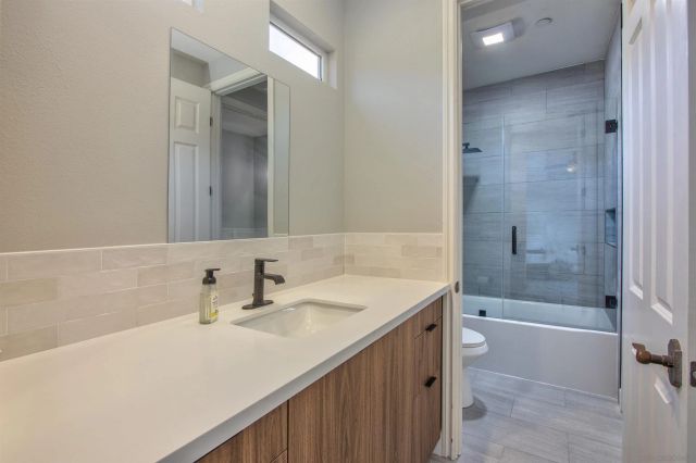 505 N Cedros, Solana Beach, CA 92075