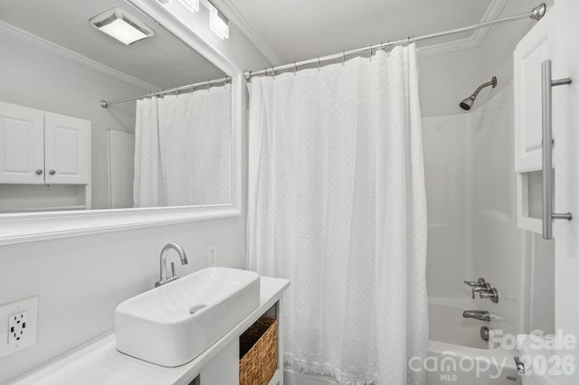 912 Laura Avenue, Kannapolis, NC 28083