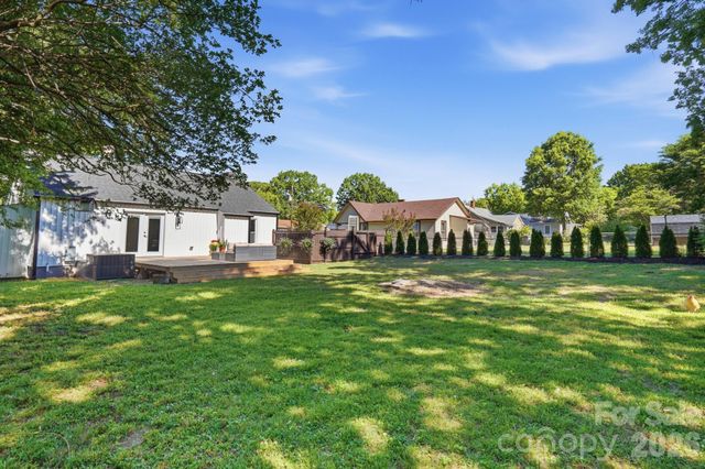 912 Laura Avenue, Kannapolis, NC 28083