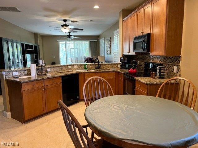 10602 Camarelle CIR, Fort Myers, FL 33913