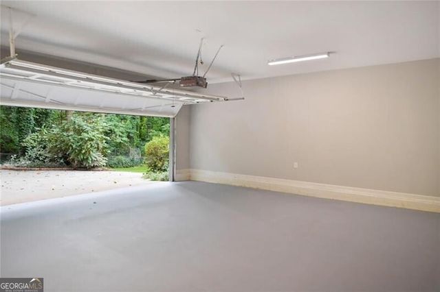 4176 Triple Creek Court NE, Atlanta, GA 30319