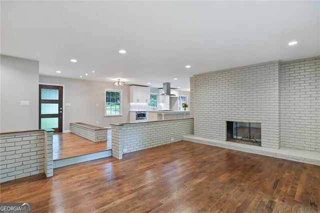 4176 Triple Creek Court NE, Atlanta, GA 30319