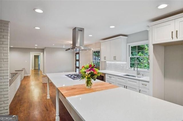 4176 Triple Creek Court NE, Atlanta, GA 30319