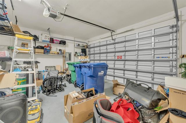10204 NW 86th Street, Doral, FL 33178